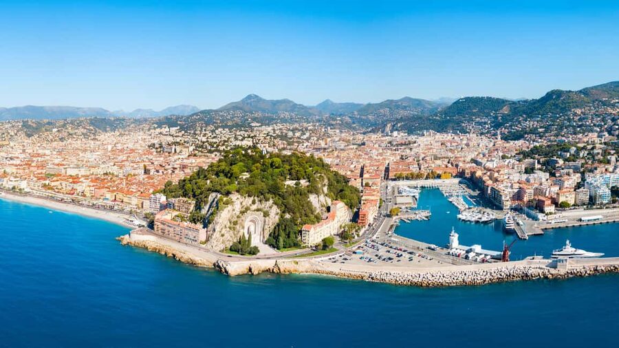 20-minute panoramic flight from Nice - Meeting at Nice Côte d’Azur Airport Without Getting Stressed