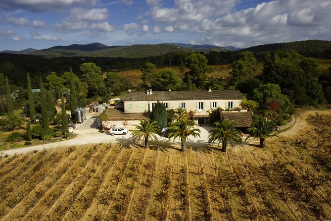 4x4 tour in a winery followed by a tasting - How terroir talk turns into better tasting notes