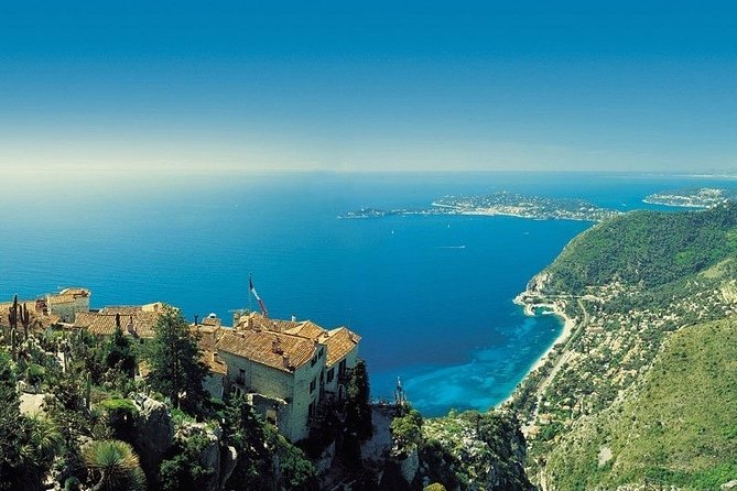 5-Hrs Private Monte-Carlo Night Tour - Walking pace: how to handle the pedestrian reality of Monaco