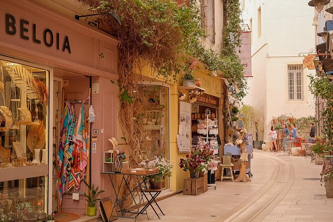 A day in Provence: Les Baux de Provence, Saint Rémy and more - Where wineries and wine tasting fit into the day