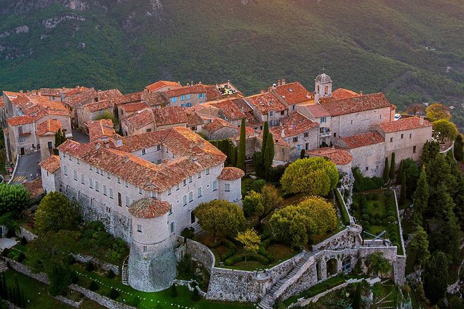 Countryside Tour - Tourrettes-sur-Loup and the 40 m Gorges du Loup waterfall