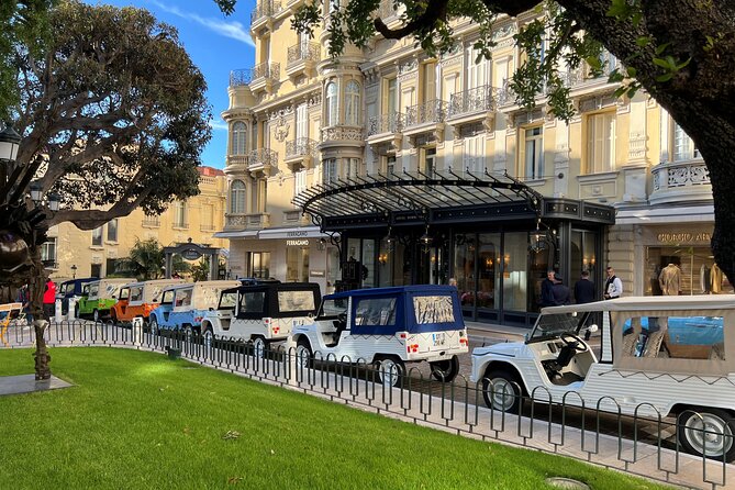 Discovery of the city of Nice by electric Méhari - Promenade des Anglais: the sea-front stage where Nice looks its best
