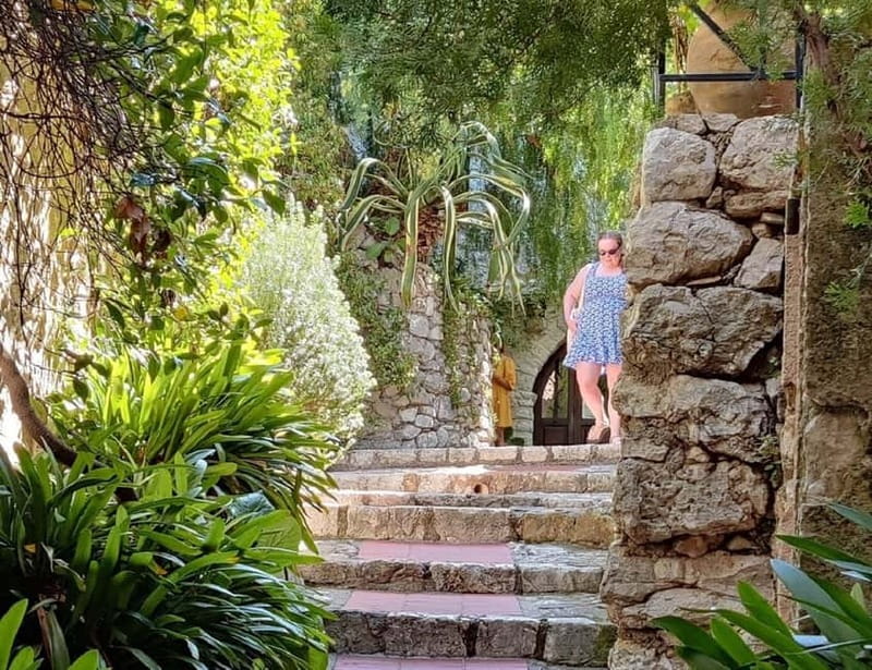 Èze: Walking Tour with a Local Guide - What the Tour Is Really Buying You (Besides a Walk)