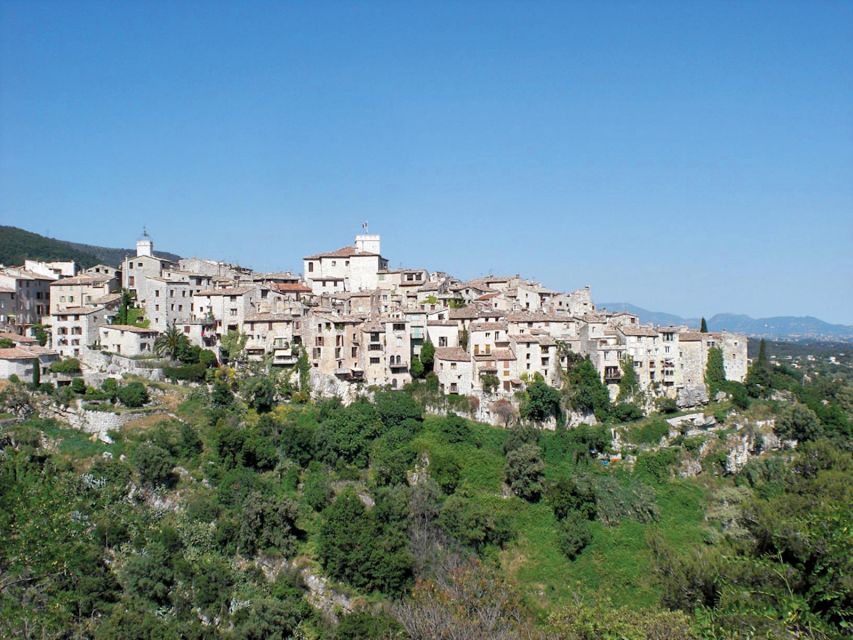 Flavor & Taste of Provence - Gourdon and the Eagle’s Nest viewpoints: the scenery hit first