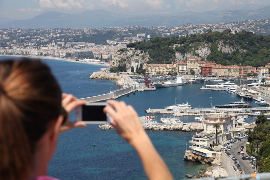 French Riviera Private Half-Day Tour - Monaco free time: Monte Carlo energy in about an hour