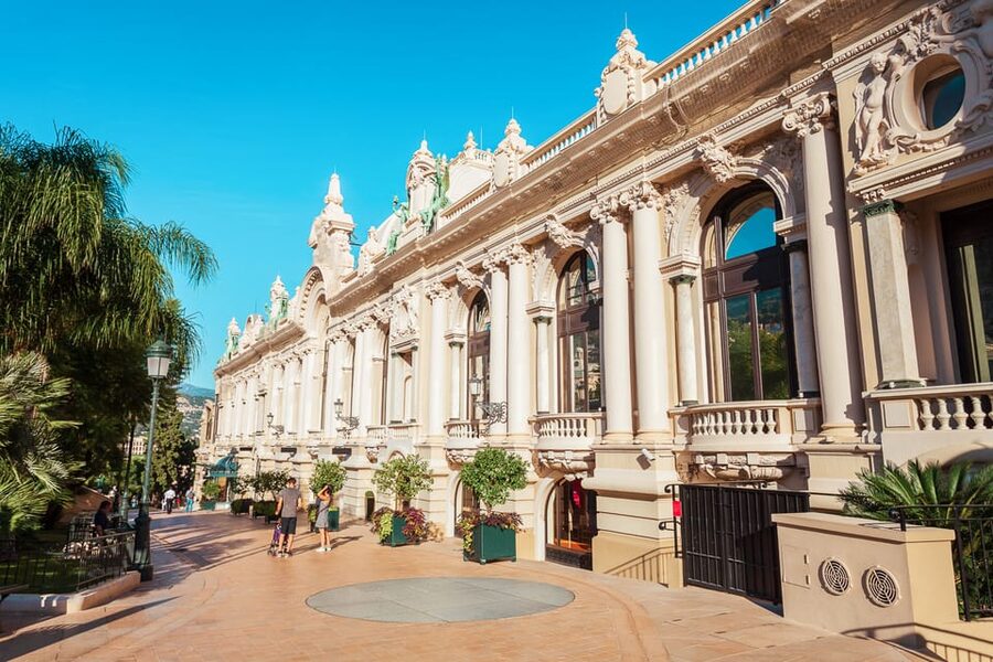 From Nice: Eze, Monaco, and Monte Carlo Half-Day Trip - Monte Carlo’s 18th-century hotels and luxury shopping moments
