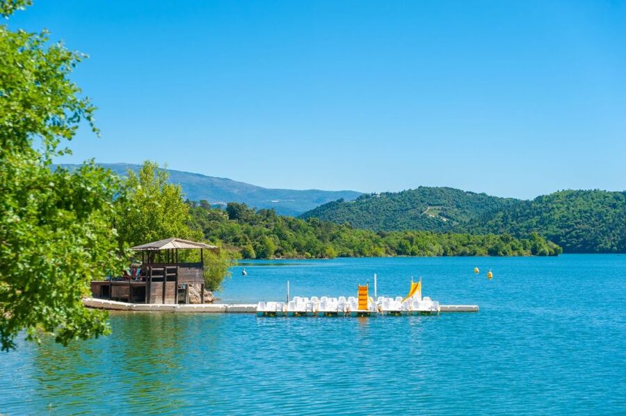 From Nice: Flower Fields & Saint Cassien Lake Full-Day Trip - What a strong guide adds to this day (Gouda and Nathan)