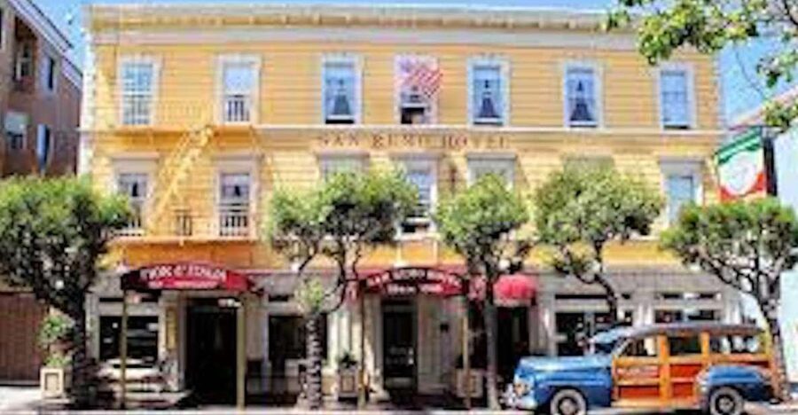 From Nice: Full-Day Italian Market, Menton, & La Turbie Tour - Sanremo market time: shop like you actually have time