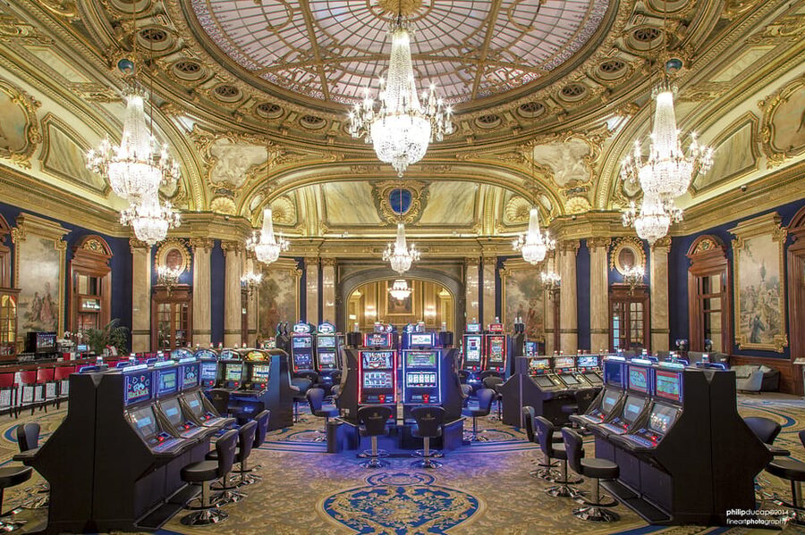 From Nice: Monaco Night Tour - Old town Monaco and the Prince’s Palace area, when weather can change the plan