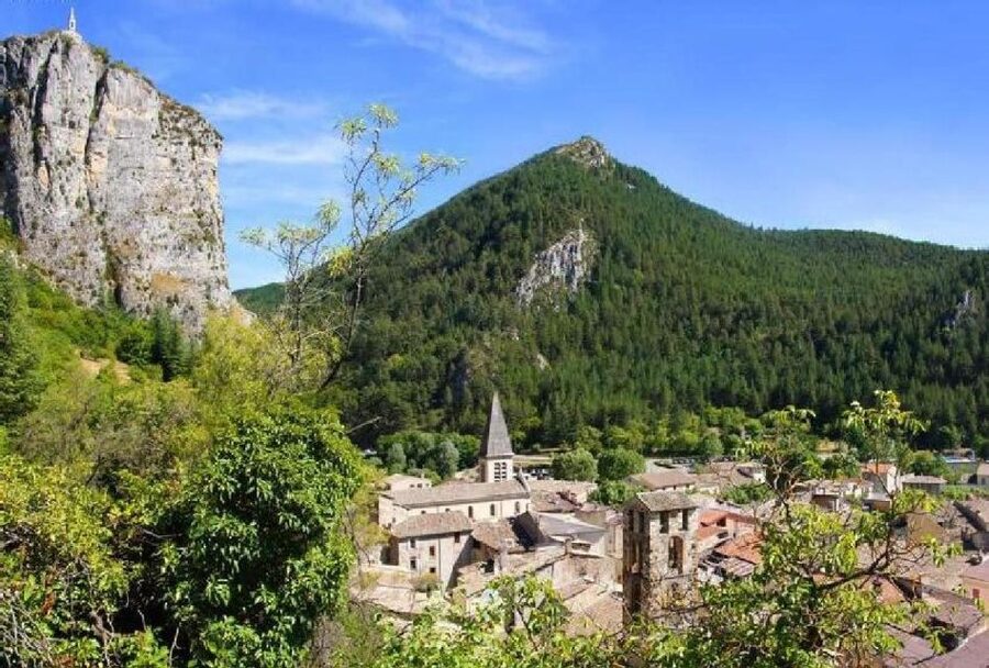 From Nice: Verdon Gorge Full-Day Tour - Who this Verdon Gorge tour suits best