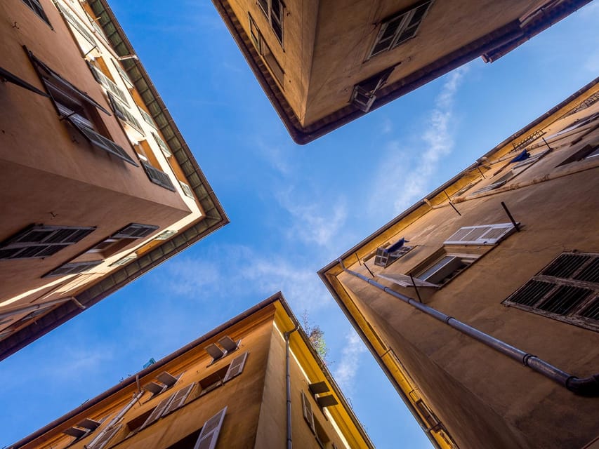 Guided Nice Old Town Walk with Socca Tasting - Price and value: why $2.36 can still make sense