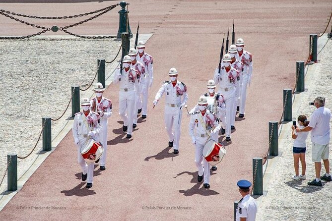 Half day Guided Tour: Monaco and Èze from Nice - local Highlights - Monaco circuit roads and the Casino de Monte-Carlo photo stop