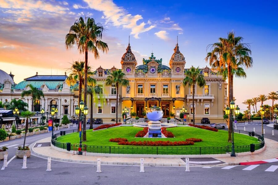 Half Day Trip from Nice to Monaco MC with Guided Walk - Port Hercules Yacht Views: The Best Way to See Monaco Up Close
