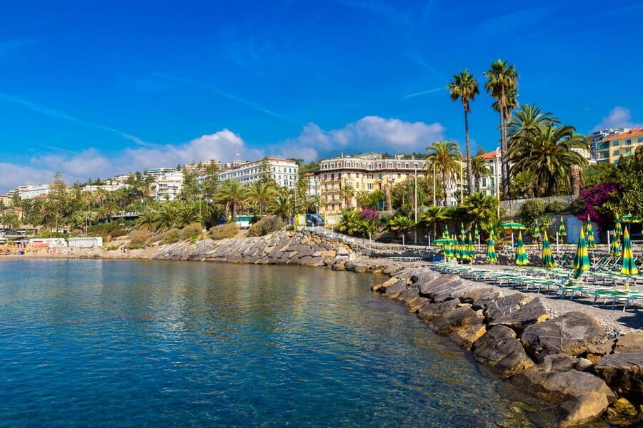 Italian Riviera, French Riviera and Monaco Private Tour - Monte-Carlo and Casino Square: luxury atmosphere and how to make the stop count