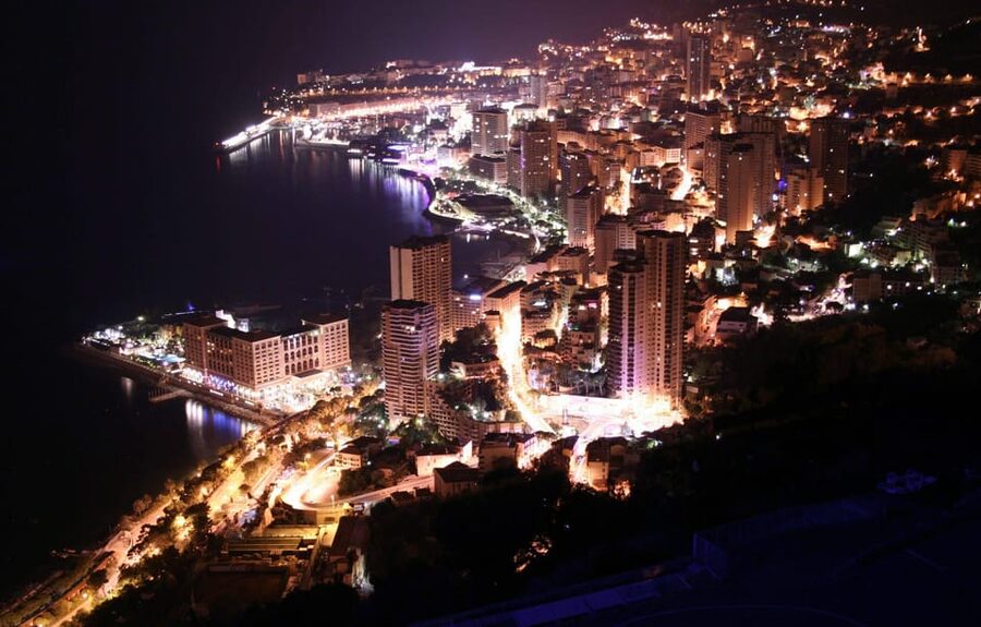 Monaco and Monte carlo by night Private tour - Languages, guide style, and how that affects your evening