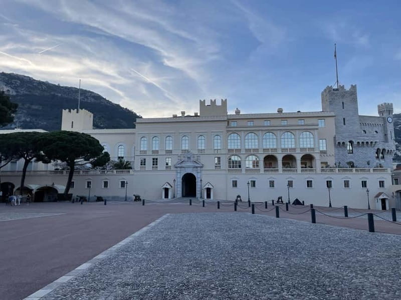 Monaco majesty: private tailor-made tour from nice - Perfume, Shops, and Timing: How to Make the Most of Flexibility