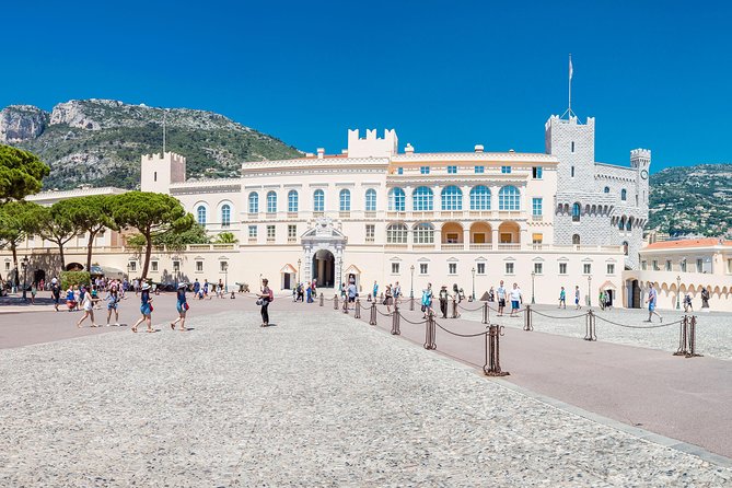 Monaco, Monte Carlo & Eze Private Tour - A private route that fits a half-day from Nice