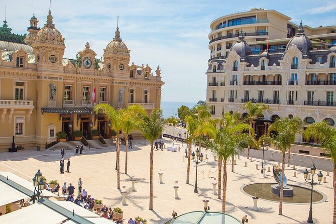 Monaco, Monte Carlo & Eze Private Tour - Villefranche-sur-Mer bay, right before the hill climb