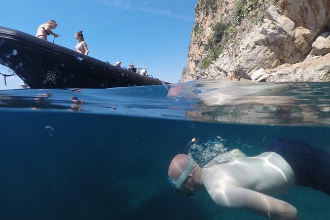 Nautical excursion - Nice-Monaco 2H30 - Saint Jean Cap Ferrat: caves, coves, and that mix of nature and luxury