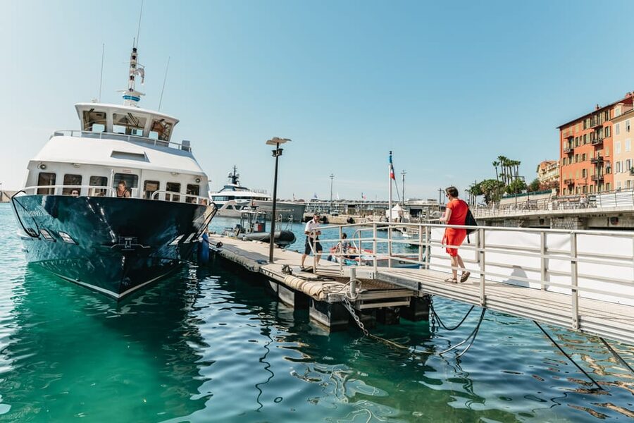 Nice: 1-Hour Sightseeing Cruise to Villefranche Bay - Key cruise moments to look for