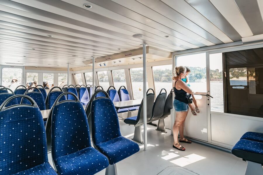 Nice: 1-Hour Sightseeing Cruise to Villefranche Bay - Villefranche-sur-Mer Bay: the deep harbor viewpoint