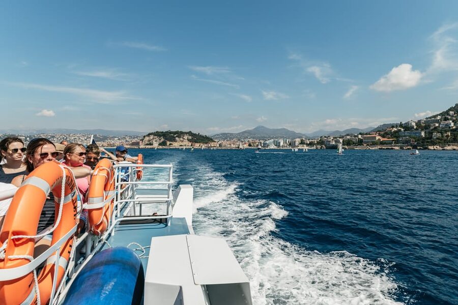 Nice: 1-Hour Sightseeing Cruise to Villefranche Bay - Practical tips: seats, wind, toilets, and cash for drinks