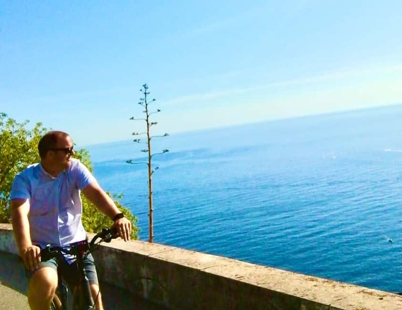 Nice 3Hrs by EBike: Essentials Oldest Districts & Panoramas - Why Nice makes an e-bike tour almost unfair