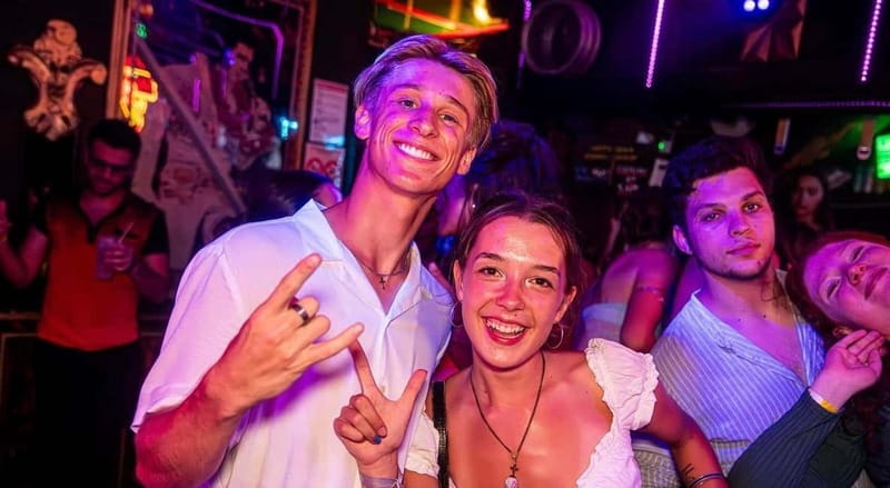 Nice: Bar/Pub Crawl with Free Shots and VIP Entry - Practical Tips So Your Night Stays Fun