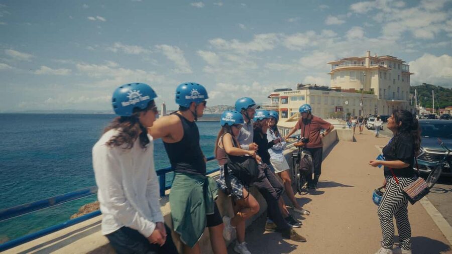 Nice: City Highlights Bike tour - Getting started in Old Nice, then staying ahead of the day