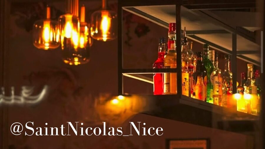 Nice: Cocktail Workshop in a Stylish Bar Lounge in Old Town - Nice Old Town, and why a cocktail workshop fits here