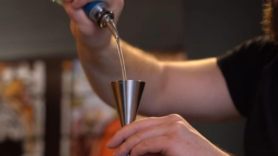 Nice: Cocktail Workshop in a Stylish Bar Lounge in Old Town - How hands-on will you be, photos, and the “expectation check”