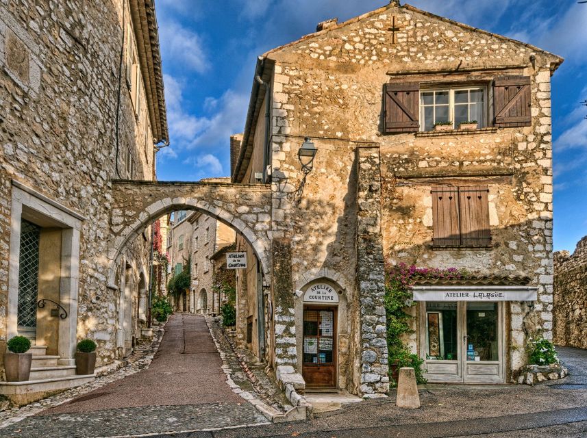 Nice: Medieval Villages Full-Day Guided Trip - Gourdon: 758 Meters Up, With a 9th-Century Fortress