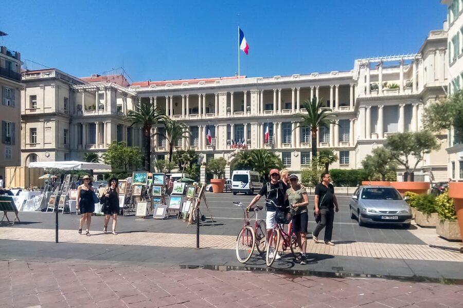 Nice: Old Town Treasures and Castle Hill Walking Tour - Castel Plage Start Point, Then Straight Into Old Nice
