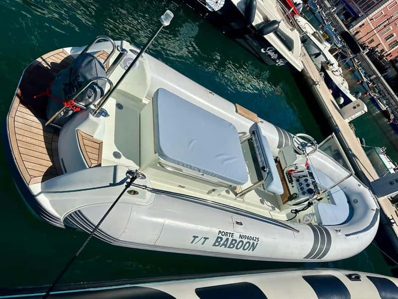 Nice: Secret Riviera Boat Tour to Mala cave with Snorkeling - Villefranche-sur-Mer bay: the calm, postcard side of the trip