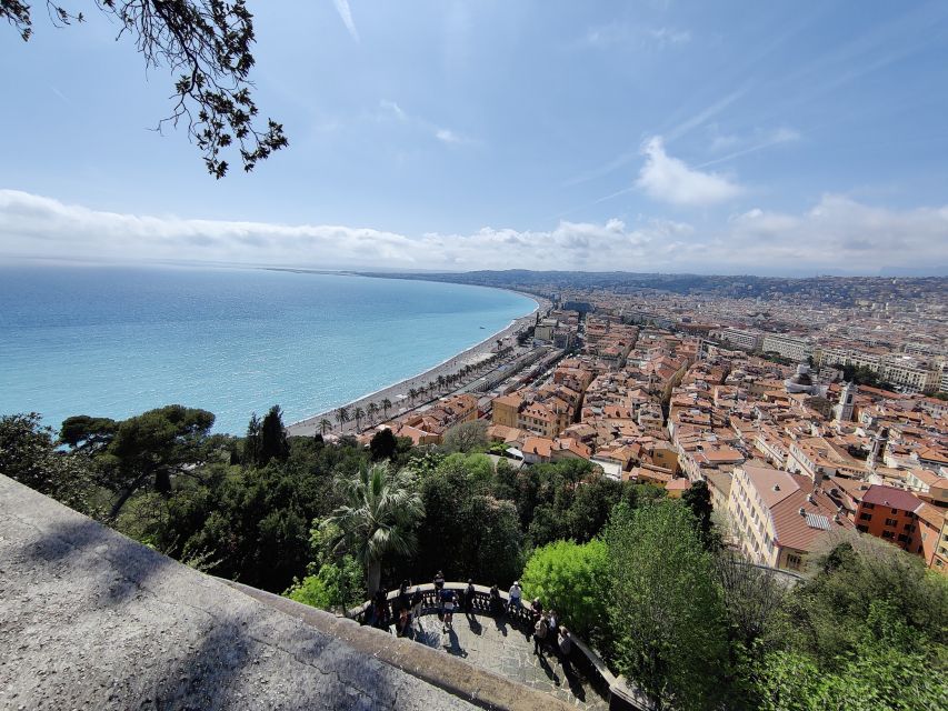 Nice: Sightseeing Walking Tour with certified tour guide - Photo stops that save you time (and help you frame better shots)