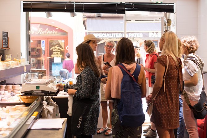 Nice Small-Group Walking Food Tour with Local Specialties & Wine Tasting - Niçoise salad lessons that stick