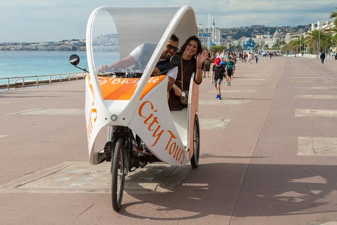 Nice: Visit of Nice by electrically assisted bike taxi 1 hour. - Promenade des Anglais and the luxury arc back to Place Masséna