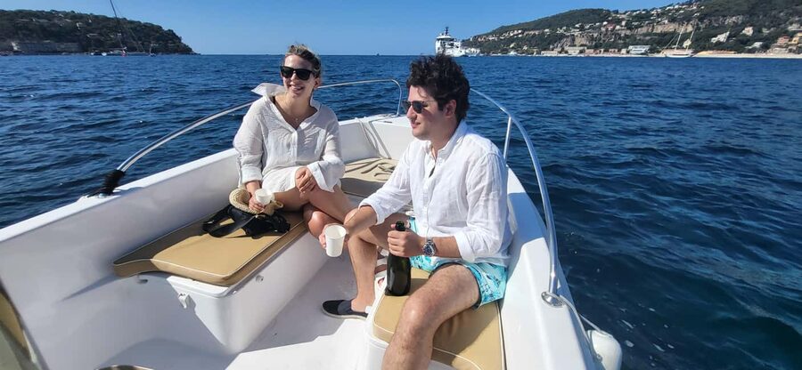 Nice: Visite privé en Bike & Boat 3h Villefranche-Cap ferrat - Where the day starts: pickup in Nice and the first big viewpoint