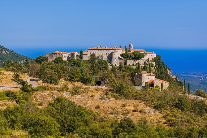Private Full-day French Riviera and Hilltop Villages Tour - A hilltop Provence day from Nice, in a small private group