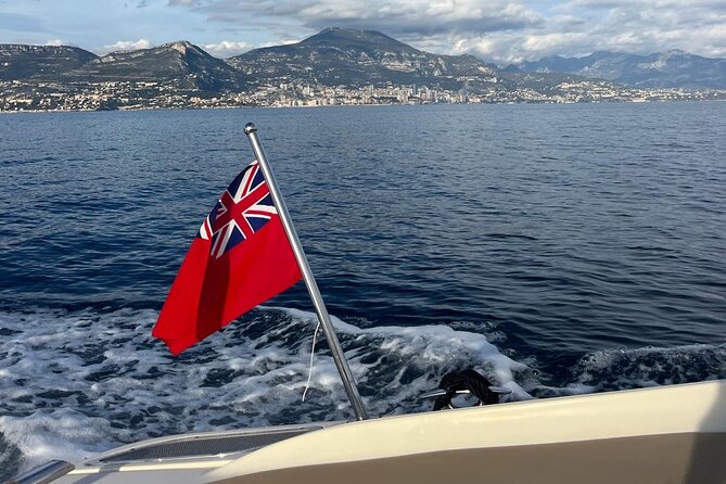 Private Luxury Boat Tour of the Beautiful Riviera Nice / Monaco - Meet the captain who turns cruising into conversation