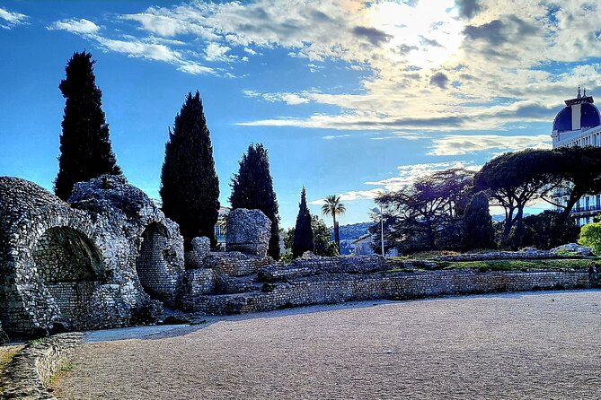 Private tour of Nice with tasting of traditional dishes - Price and logistics: what $781.90 for up to 8 really buys you