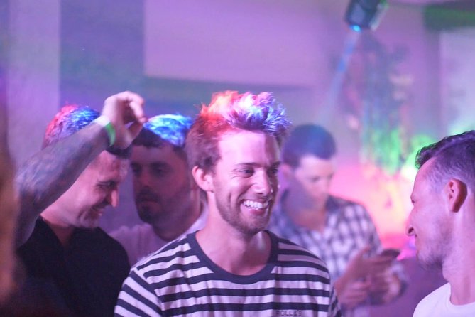 Riviera Bar Crawl Party with Free Shots and VIP Entry - Guides that can make or break the night