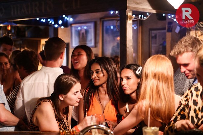 Riviera Bar Crawl Party with Free Shots and VIP Entry - When the group gets too large: how to protect your night