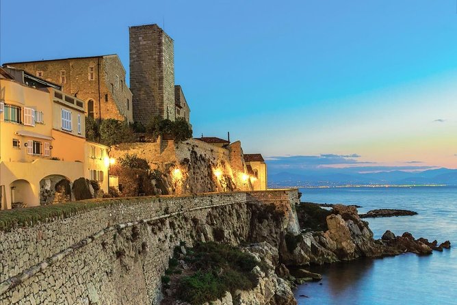 Self Guided Antibes, Cannes & Saint Paul de Vence from Nice - Transport Comfort and the Reality of a Van Ride