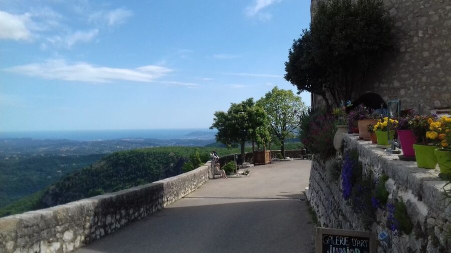 Taste of Provence French Countryside Half Day Private Tour - Saint-Paul de Vence: Art Village Time in a Provence Favorite