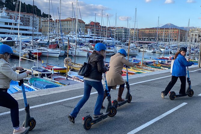 The essentials of Nice by electric scooter 1H30 - A war memorial stop that adds weight to the itinerary