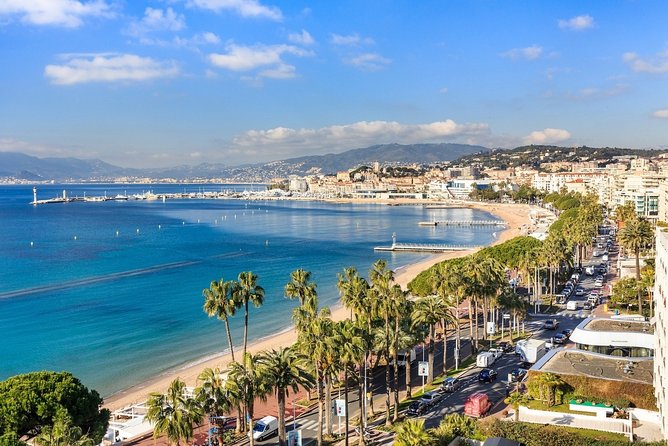 The very best of French Riviera in one day – Cannes, Antibes, Nice, Eze, Monaco - Antibes old town walls and Fort Carré over Port Vauban yachts