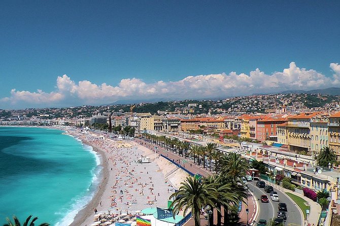 Transfer - Nice city> Nice Airport - Price and Value for a Group of Up to 7